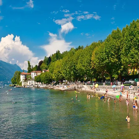 Spacious In With Bubble Bath Apartman Luino