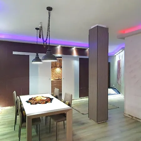 Spacious In With Bubble Bath Apartman *